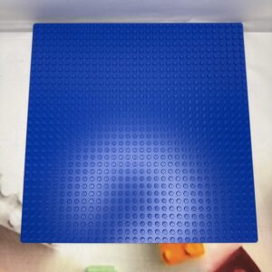 11025 Grundplatte 32×32 Bright Blue / Leuchtend Blau